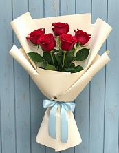 Букет Классика чувств в Понежукай