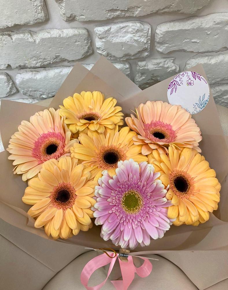 Букет цветов из: Герберы в Понежукай
