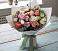 Букет цветов из: Розы, Лизиантусы и Гвоздики в Понежукай