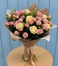 Букет цветов из:  Розы в Понежукай