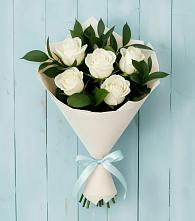 Букет цветов из:  Розы в Понежукай